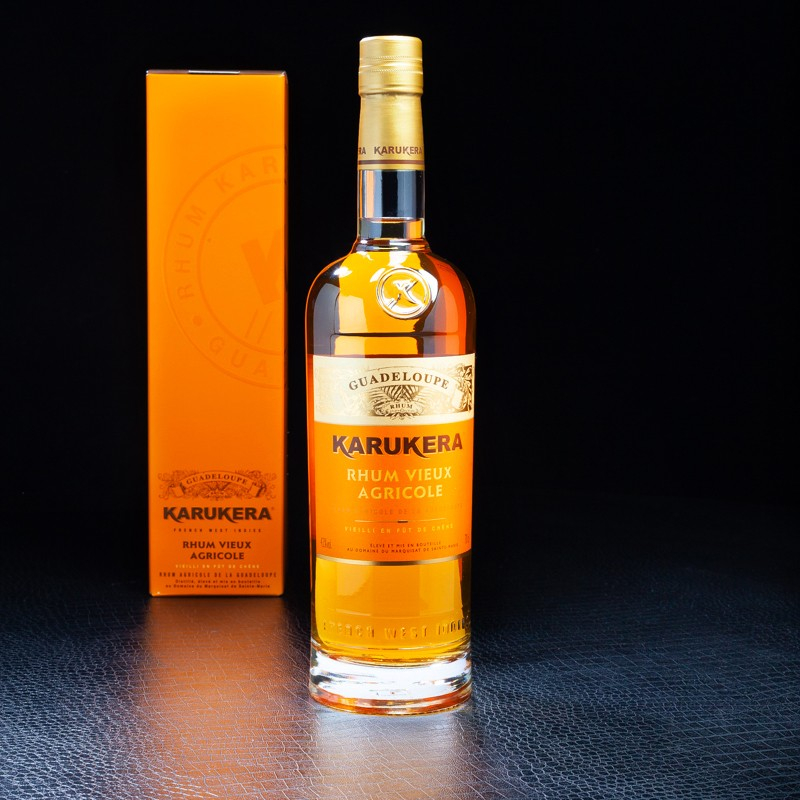 NSA - Rhum Ambré Vieux Agricole L'Île de la Guadeloupe Karukera 42% 70cl avec coffret  NSA