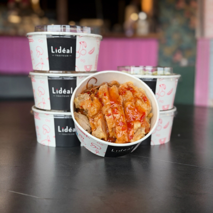 Poulet frit nouilles  Plats cuisinés