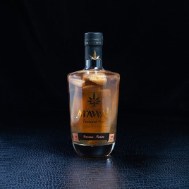 NSA - Flavoured Rum Arawak Banane Fraise 32% 70cl  NSA